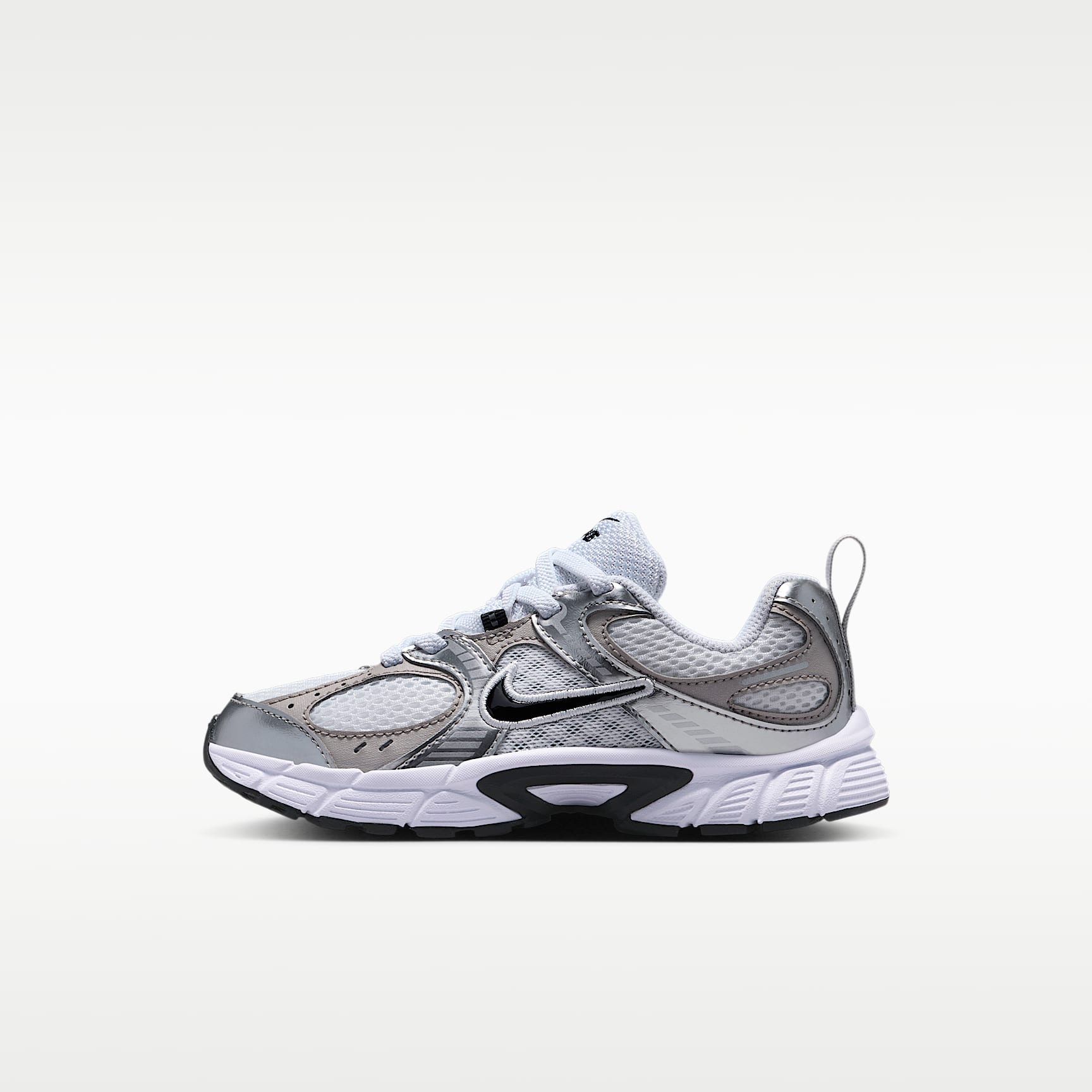 NIKE公式】ナイキ V5 RNR リトルキッズシューズ.オンラインストア